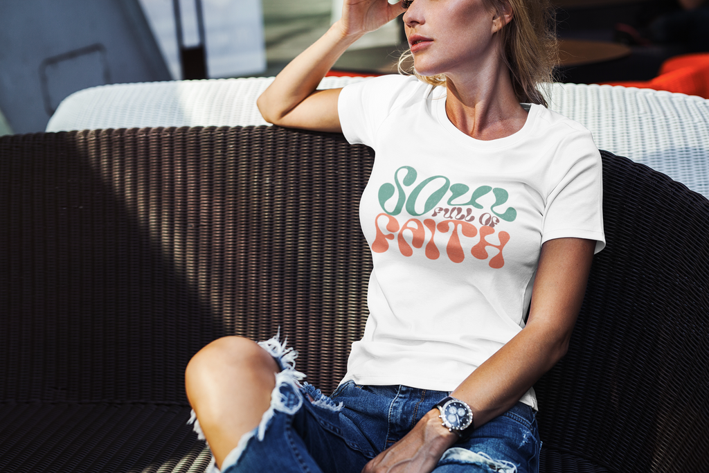 ✝️ Soul Over Faith Women’s T-Shirt – Retro Christian Tee Inspired by James 2:26