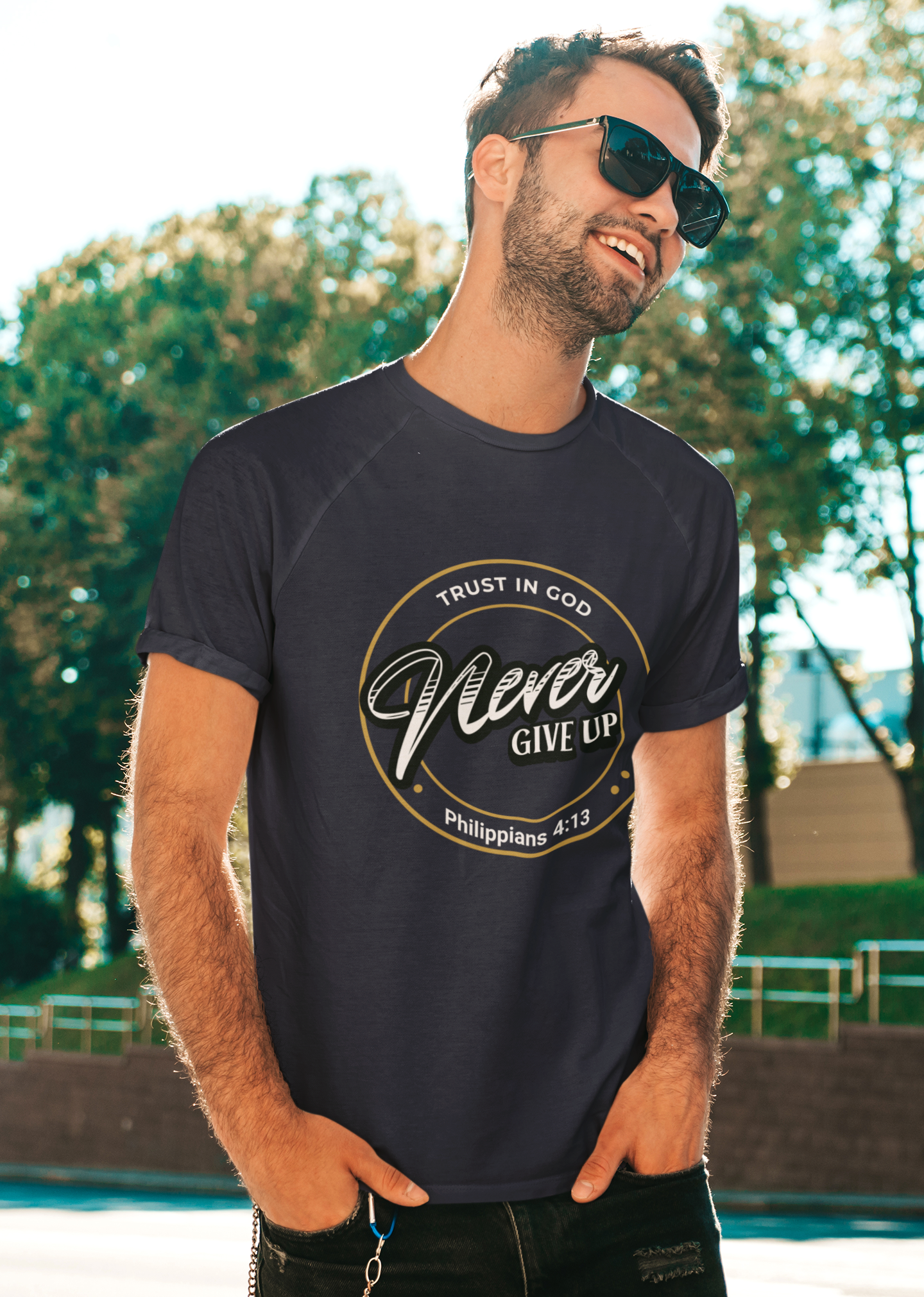 Never Give Up T-Shirt – Philippians 4:13 Trust in God
